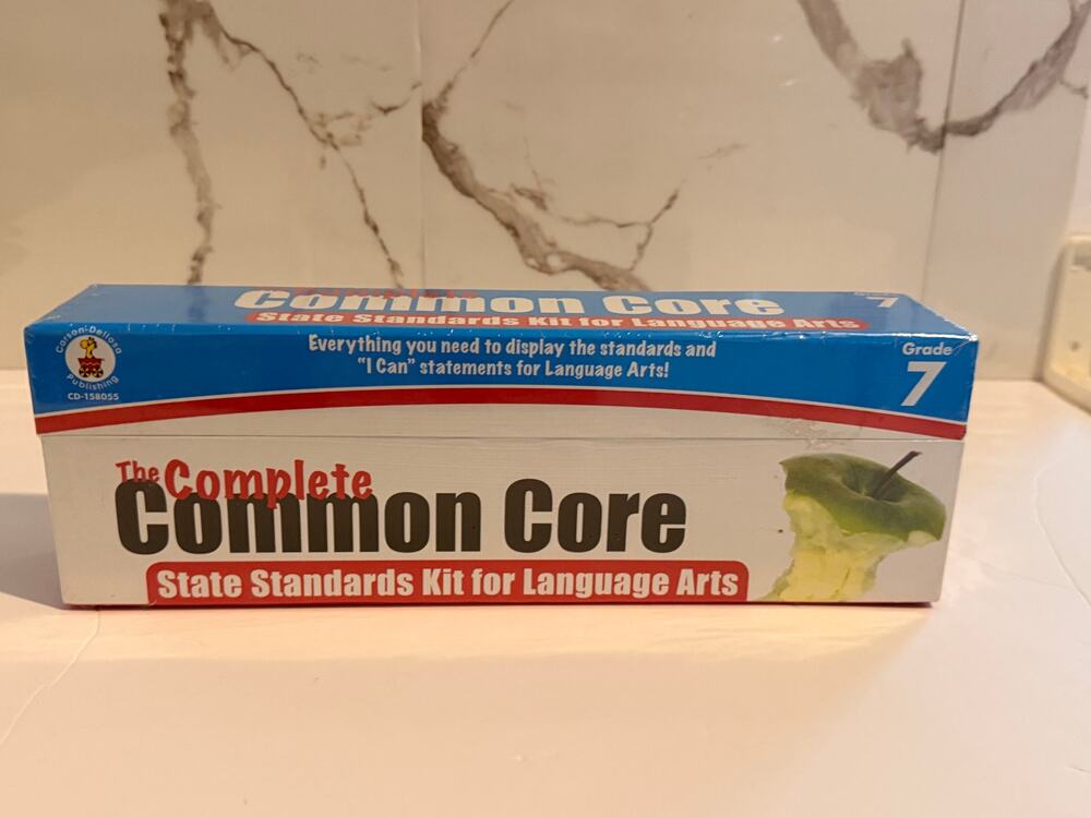 Carson Dellosa Grade 7 Common Core Language Art State Standards Pocket Chart Kit